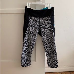 Barely worn Lululemon spandex!